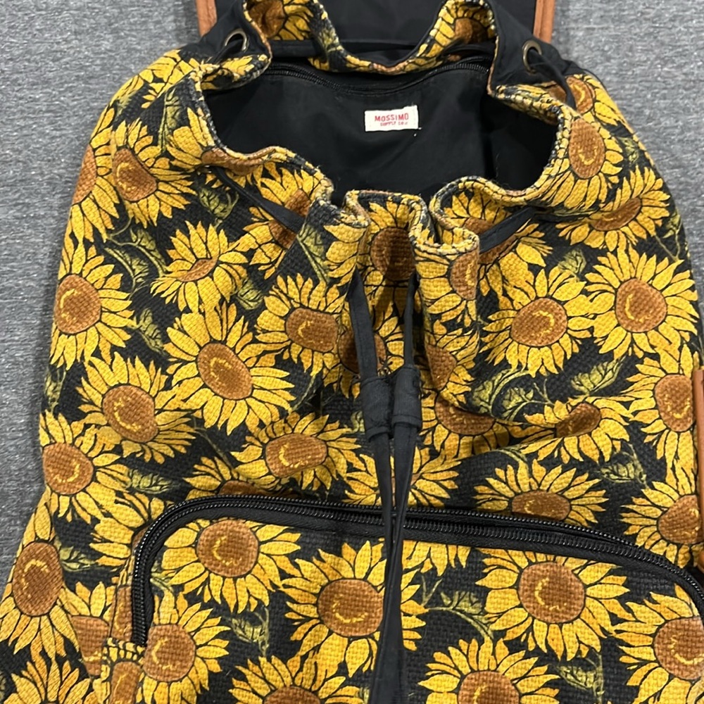Sunflower backpack - Picture 5 of 5
